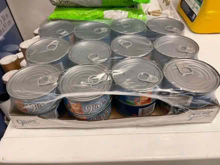 Photo of free 9Lives Cat Food - Case of 24 (Windsor park) #2