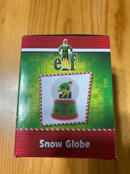 Photo of free Elf snow globe (Sundale Fremont) #1