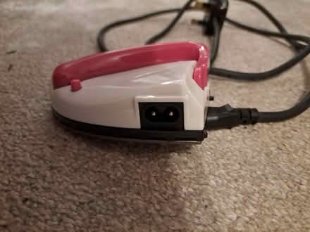 Photo of free Travel iron (Stirling FK7) #2