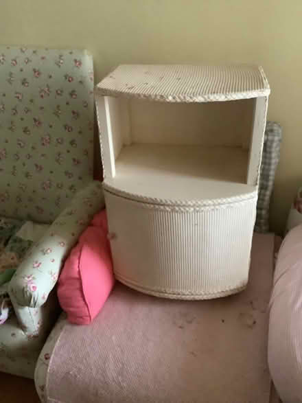 Photo of free Bedside Cabinet (TN31) #2