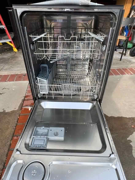 Photo of free Dishwasher. Needs repair (latch) (Pasadena) #3