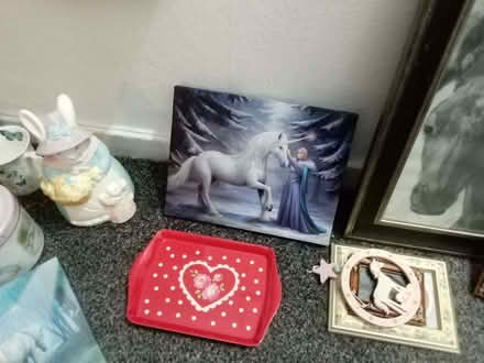 Photo of free paintings etc (Pollokshaws G43) #3