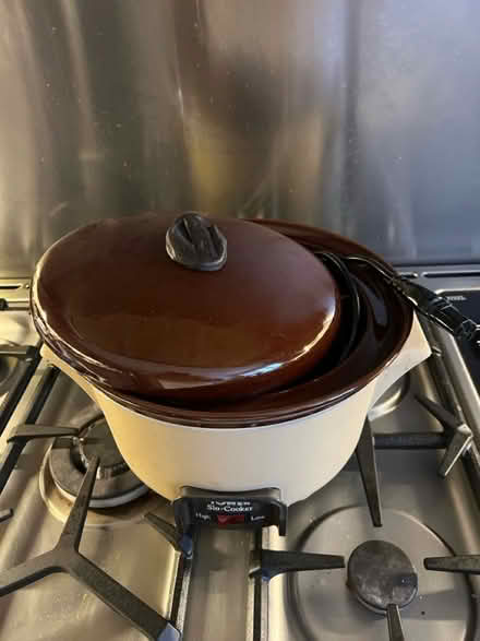 Photo of free Slow cooker (High Wycombe HP13) #1