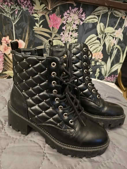 Photo of free Black boots (EH4 7DN) #2