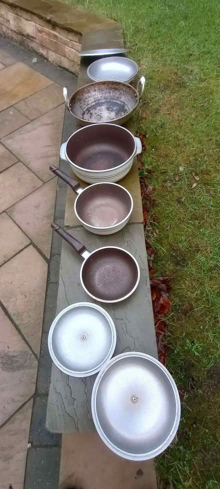 Photo of free Three pots and a wok (Calverley LS28) #2