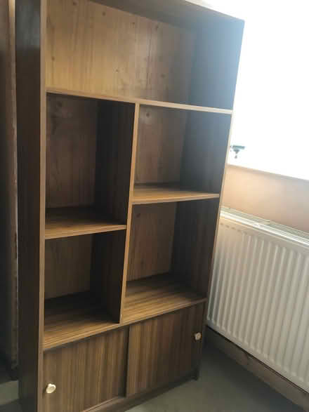 Photo of free Bookcase (Hoscar L40) #1