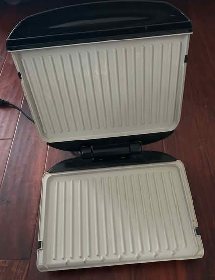 Photo of free George Foreman grill (Bowie) #2