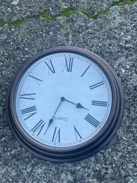 Photo of free Clock (Off Grove near Foothill) #2