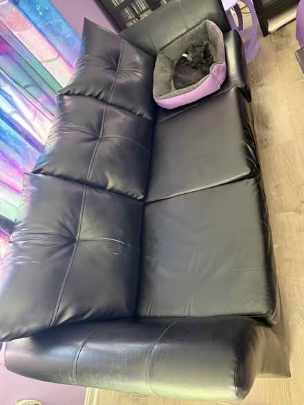 Photo of free couch (Sumerduck) #1