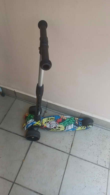 Photo of free kick scooter n Balance Bicycle (potong pasir MRT) #3