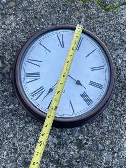 Photo of free Clock (Off Grove near Foothill) #1