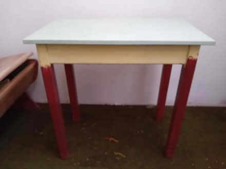 Photo of free Vintage small kitchen table (Rose Hill OX4) #1