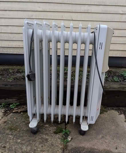 Photo of free Electric Radiator (Henleaze BS9) #1