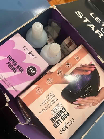 Photo of free Nail Polish Kit (Oakwood N14) #2