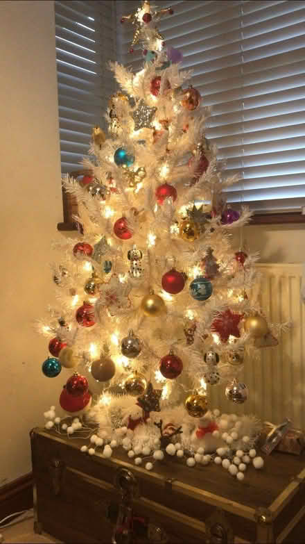 Photo of free 4ft White Christmas Tree (Harvey Close BS22) #2