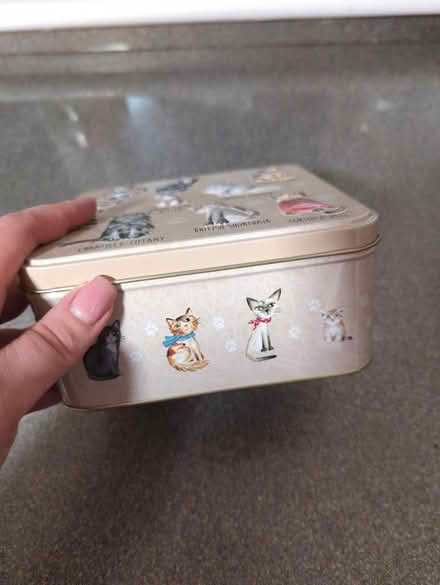 Photo of free Empty biscuits tin (Sheffield intake) #2