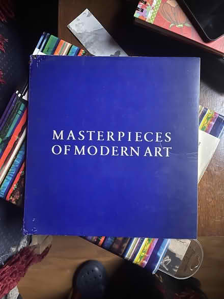 Photo of free four art books (Bloor and Ossington) #3