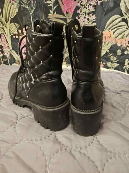 Photo of free Black boots (EH4 7DN) #3