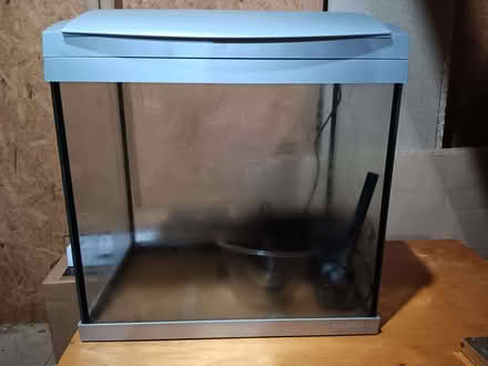 Photo of free Super-Fish glass aquarium (Hatch Warren RG22) #1