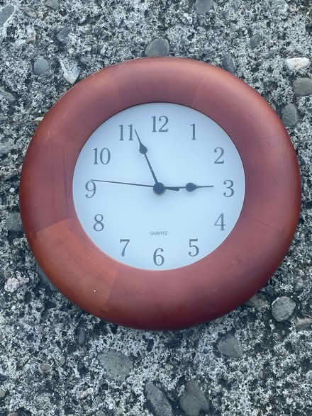 Photo of free Wood clock (Off Grove near Foothill) #2