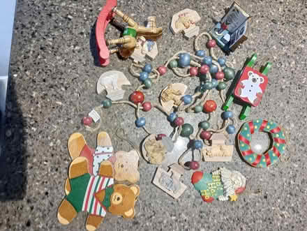 Photo of free Children's christmas decorations (Prestwood HP16) #1