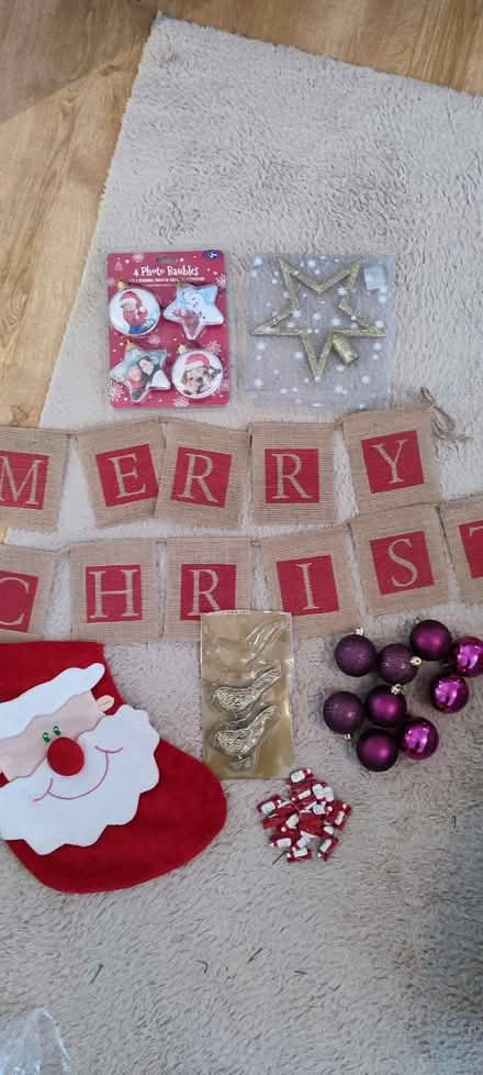 Photo of free Christmas decorations (Frechville) #1