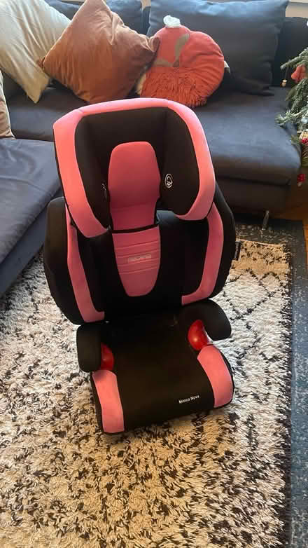 Photo of free Child’s Car Seat (Brentwood, CM13) #1