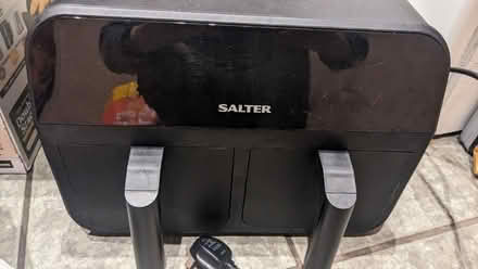 Photo of free Salter duel draw Air fryer (Kendal LA9) #1