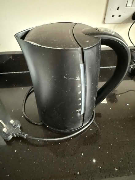 Photo of free Black cordless kettle (Bracknell Forest RG40) #1