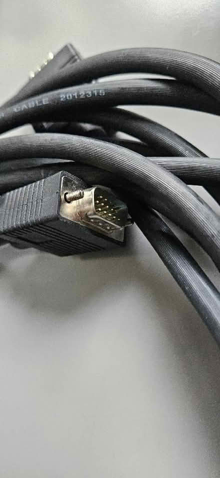 Photo of free Long VGA Cable (Belper DE56) #2