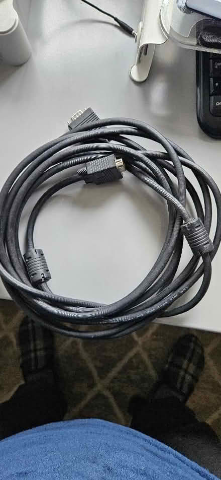 Photo of free Long VGA Cable (Belper DE56) #1