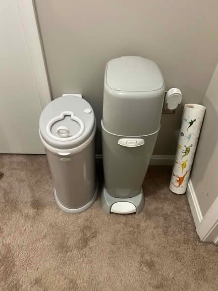 Photo of free Diaper Pails (Tasker’s Chance) #1