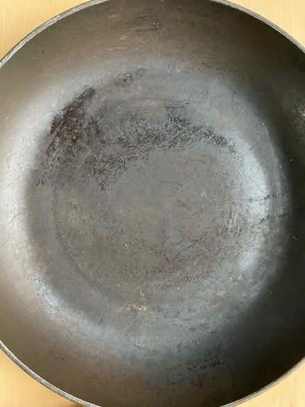 Photo of free 2 well used frying pans (Bloxham OX15) #2