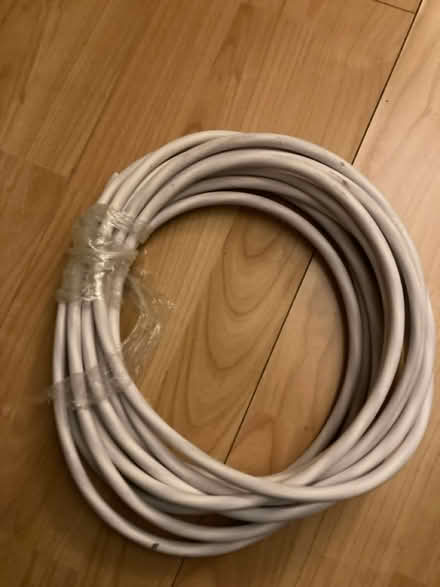 Photo of free 3 core electrical cable (W5 1SP) #1