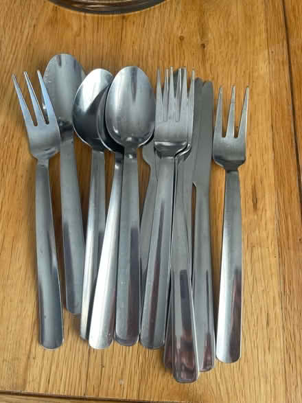 Photo of free Set of stainless steel cutlery (Northchurch HP4) #1