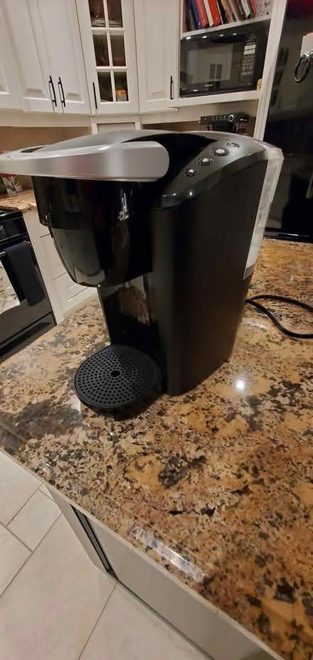 Photo of free Keurig (Trafalgar/River Oaks, Oakville) #1