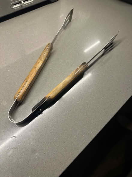 Photo of free USED BBQ Tongs (South Pasadena) #2