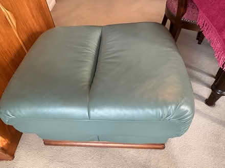 Photo of free Leather 3 piece suite (Near Blackmore CM15) #4