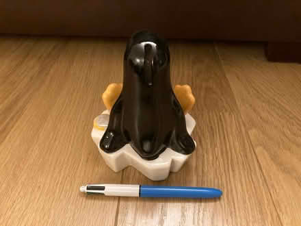 Photo of free Penguin money box (Whitegrove RG42) #2