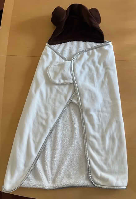 Photo of free Star Wars Princess Leia Robe (Las Palmas Park, Sunnyvalr) #1