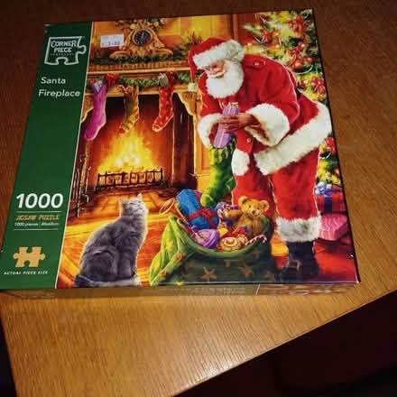 Photo of free 1000 piece jigsaw (Denton's Green WA10) #1