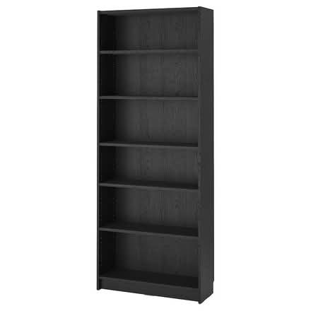 Photo of Bookshelves for books (L5L 5P5) #1