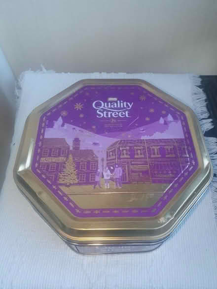 Photo of free Empty Tin To Put Things In. (Highfield HP2) #1