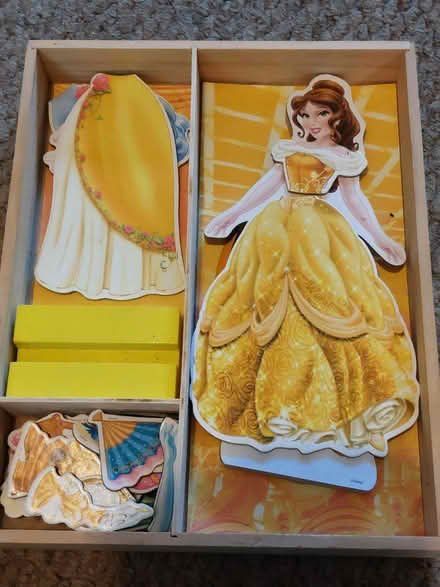 Photo of free Belle magnetic dress up doll (Coley RG1) #1