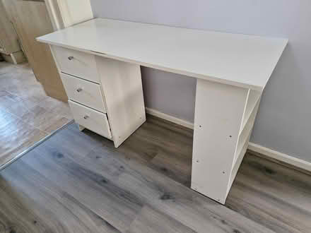 Photo of free White Desk (Chells) #2