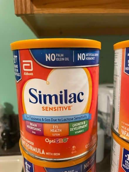 Photo of free Baby formula Similac (Woodbridge) #1