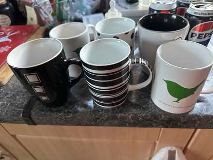 Photo of free Assorted mugs (DE7) #1