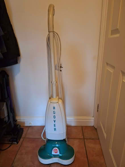 Photo of free Hoover carpet shampooer (Westerleigh BS37) #1