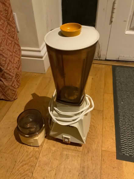 Photo of free Blender and grinder (Hersham KT12) #1