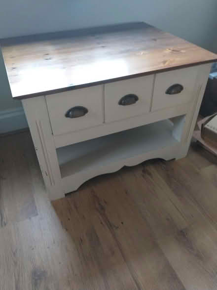 Photo of free Low table (Saughall Road CH1) #1